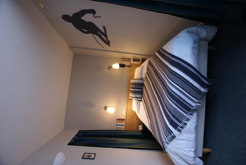 Hotel De La Placette Barcelonnette Room photo