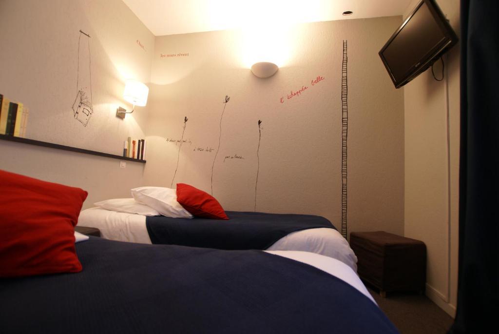 Hotel De La Placette Barcelonnette Room photo